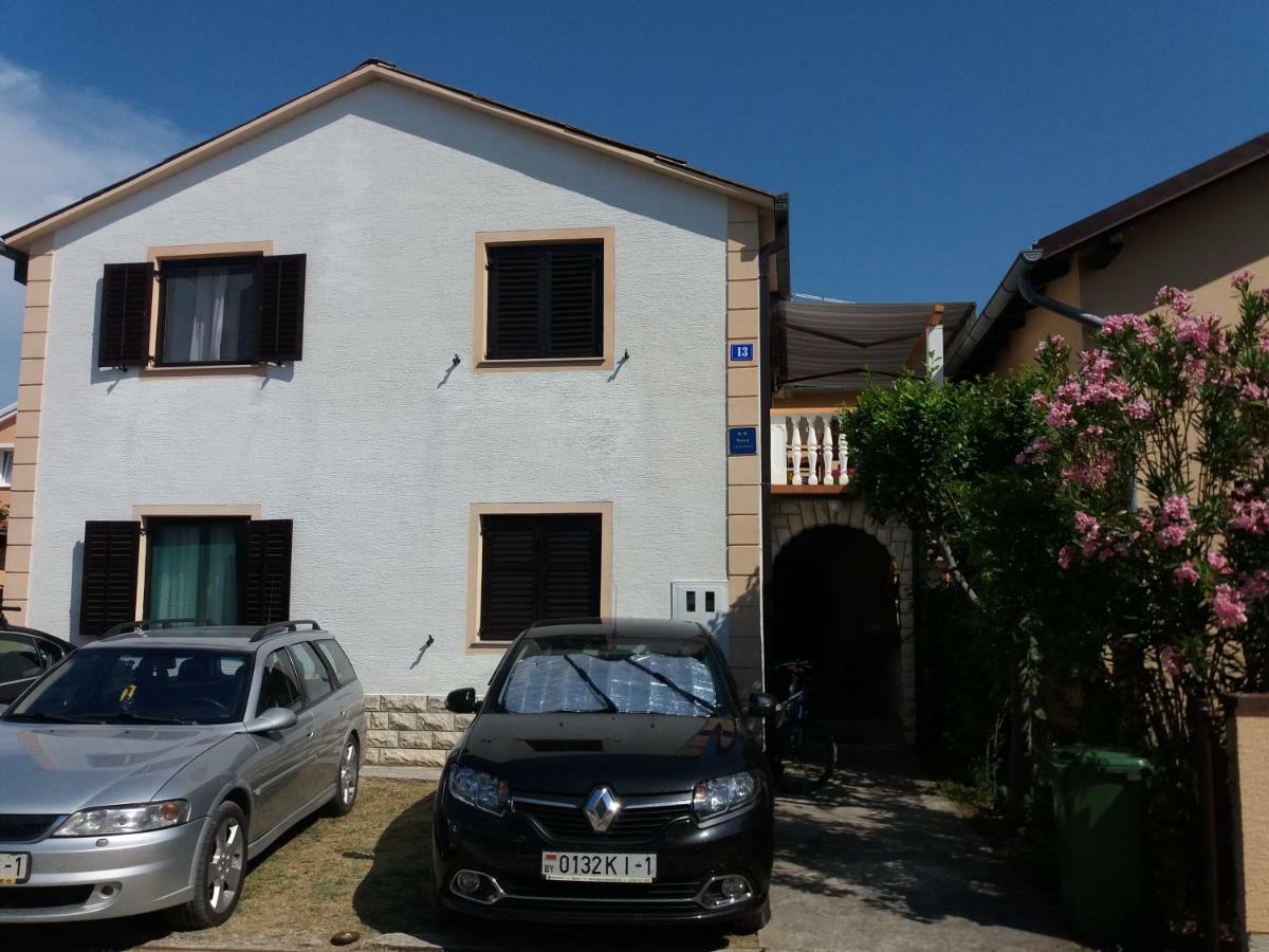 Apartman Nin-Dodo Extérieur photo