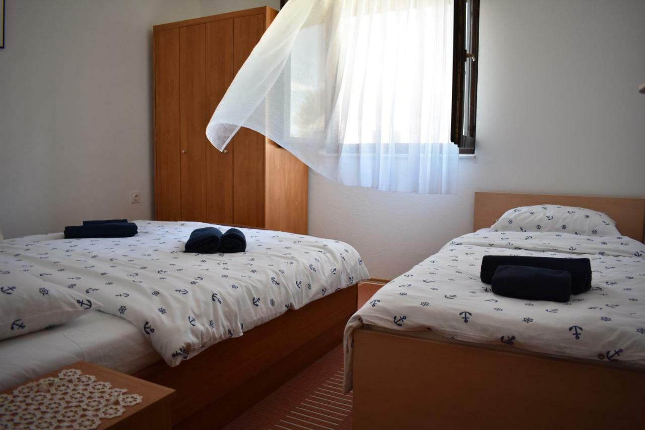 Apartman Nin-Dodo Extérieur photo